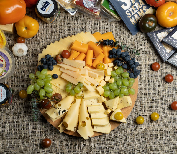 Harvest Cheezz Platter